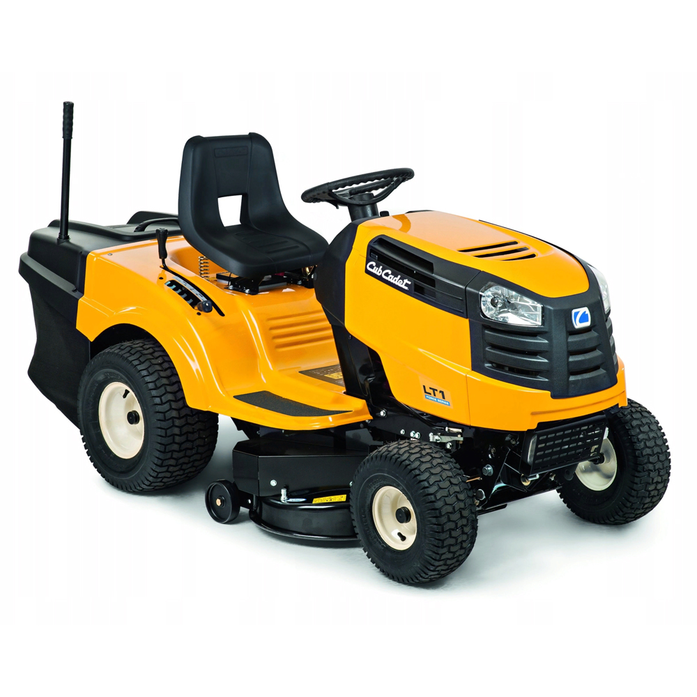 Садовый трактор Cub Cadet LT1 NR92